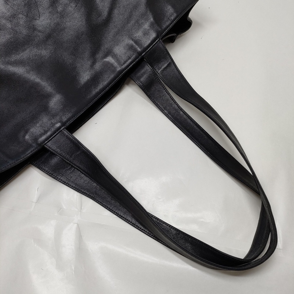 Chanel Tote Bag Black Leather - Picture 6 of 10